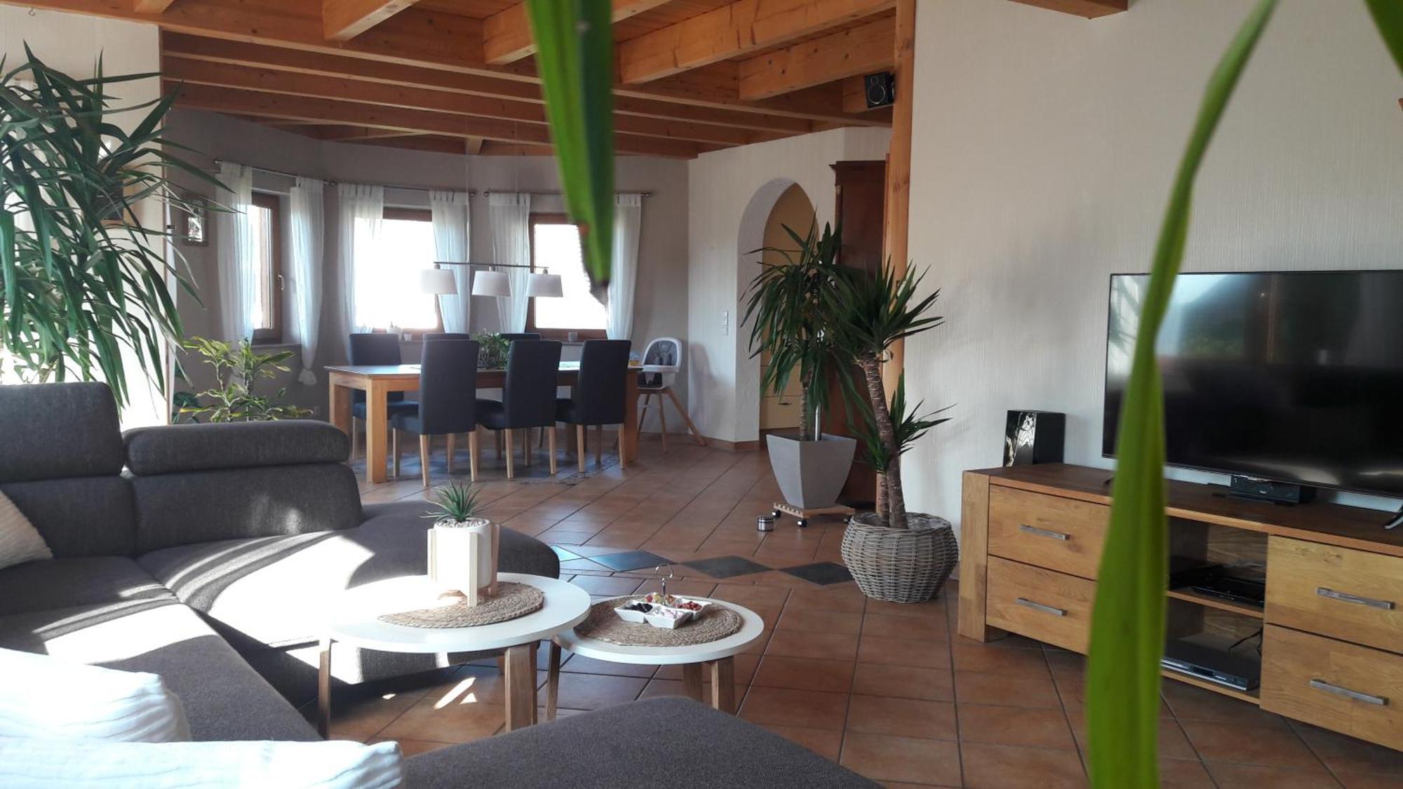 Steewer Landhaus Gemuetliche Ferienwohnung Bis 6 Pers In Ruhiger Ortsrandlage Stebach Exterior foto